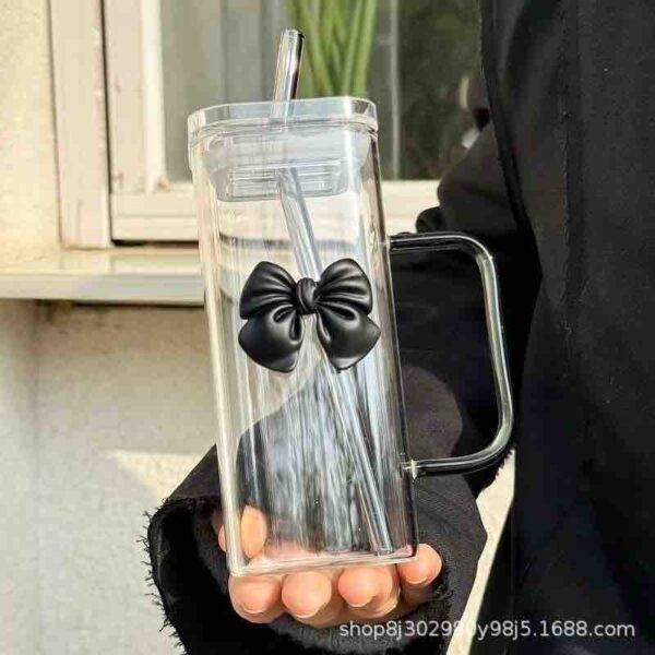 Bow cup with straw - Image 4