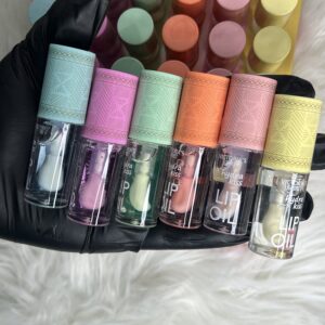 Victoria spirit hydra kiss lip oil