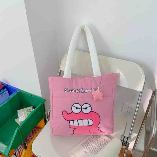 Portable puffer tote with charms